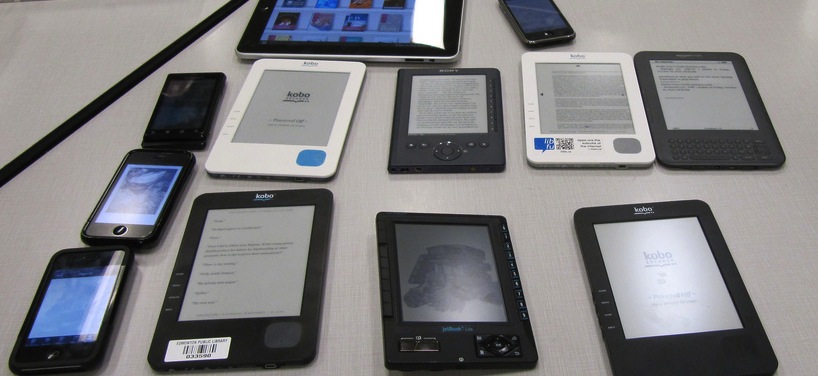This is an image of many different kinds of e-readers.